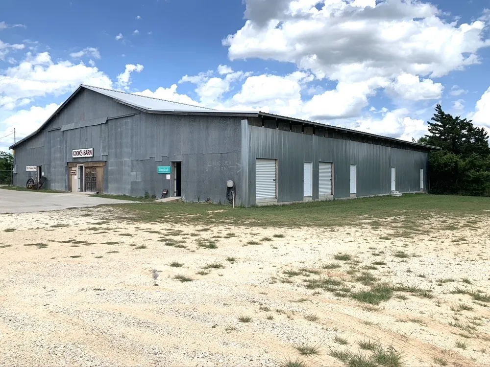 1950 W South Loop Stephenville, TX 76401