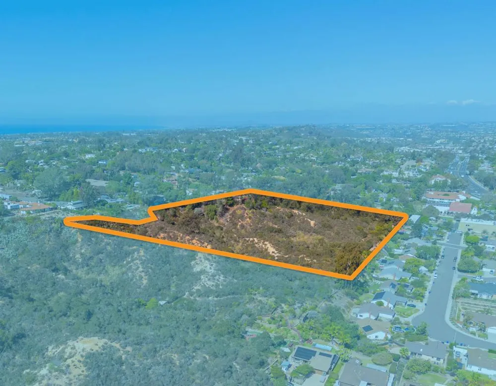 Crest Dr Encinitas, CA 92024