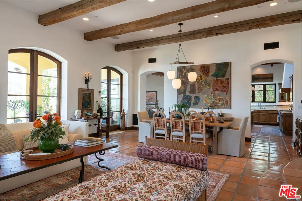 1101 Cold Canyon Road Calabasas, CA 91302