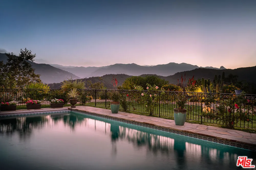 1101 Cold Canyon Road Calabasas, CA 91302