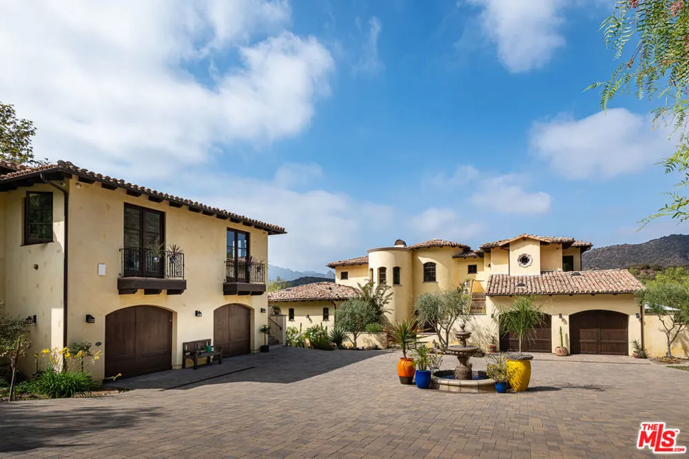 1101 Cold Canyon Road Calabasas, CA 91302