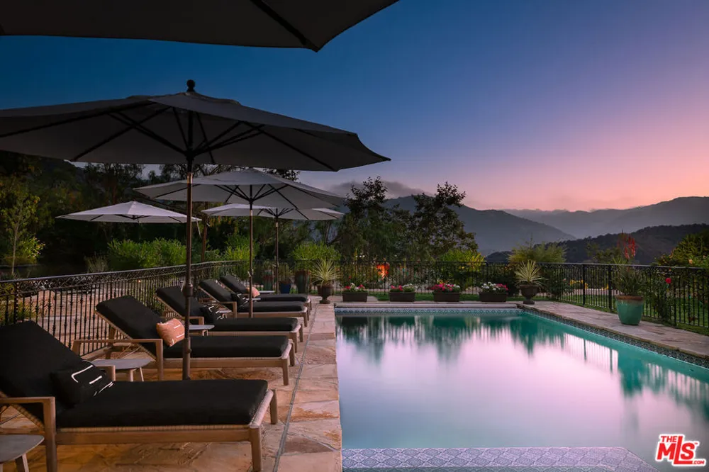 1101 Cold Canyon Road Calabasas, CA 91302