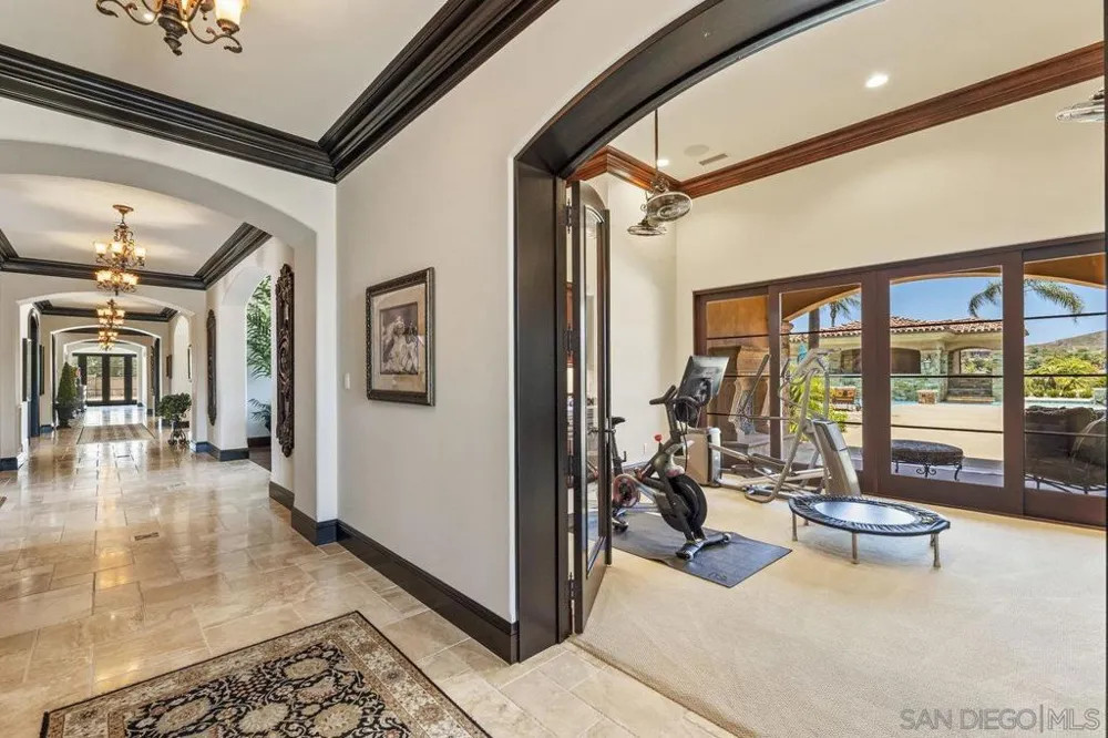 14170 Bryce Pt Poway, CA 92064