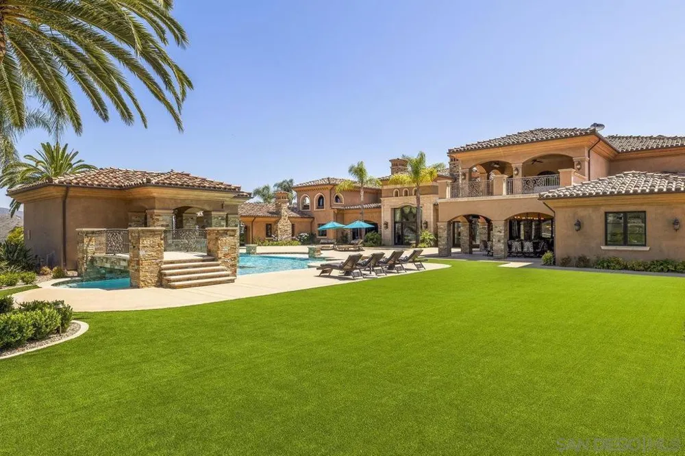 14170 Bryce Pt Poway, CA 92064