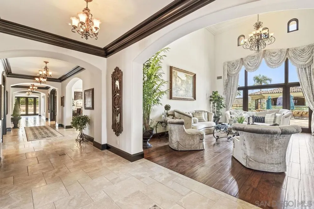 14170 Bryce Pt Poway, CA 92064