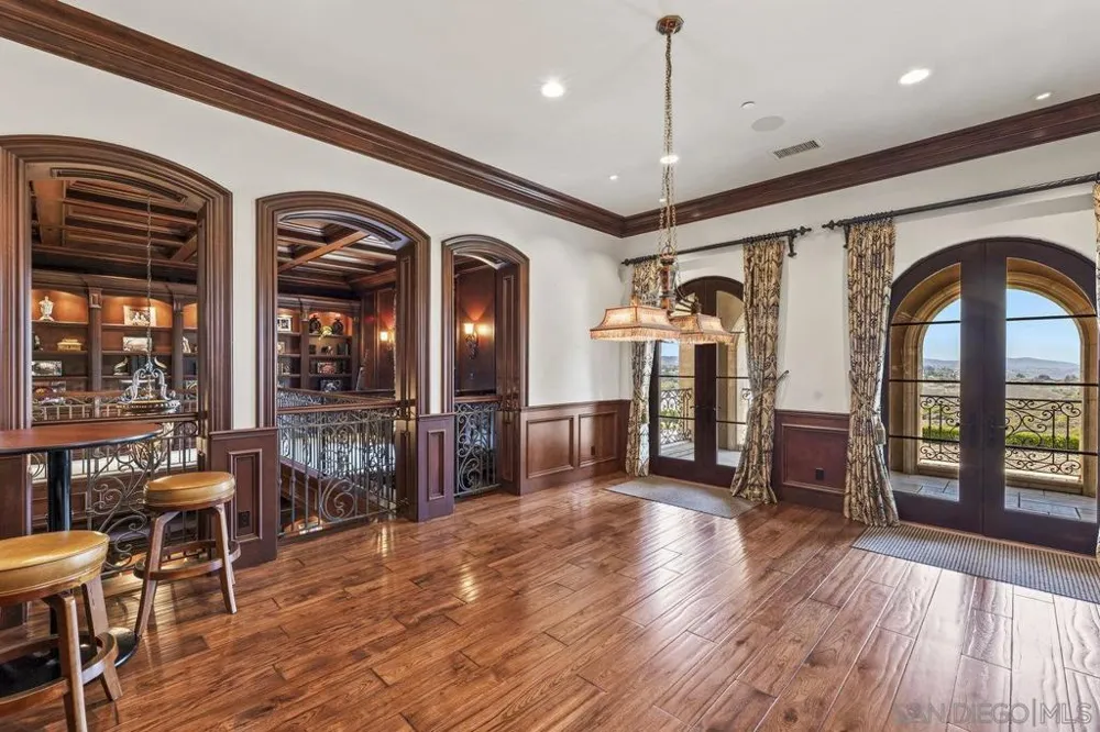 14170 Bryce Pt Poway, CA 92064