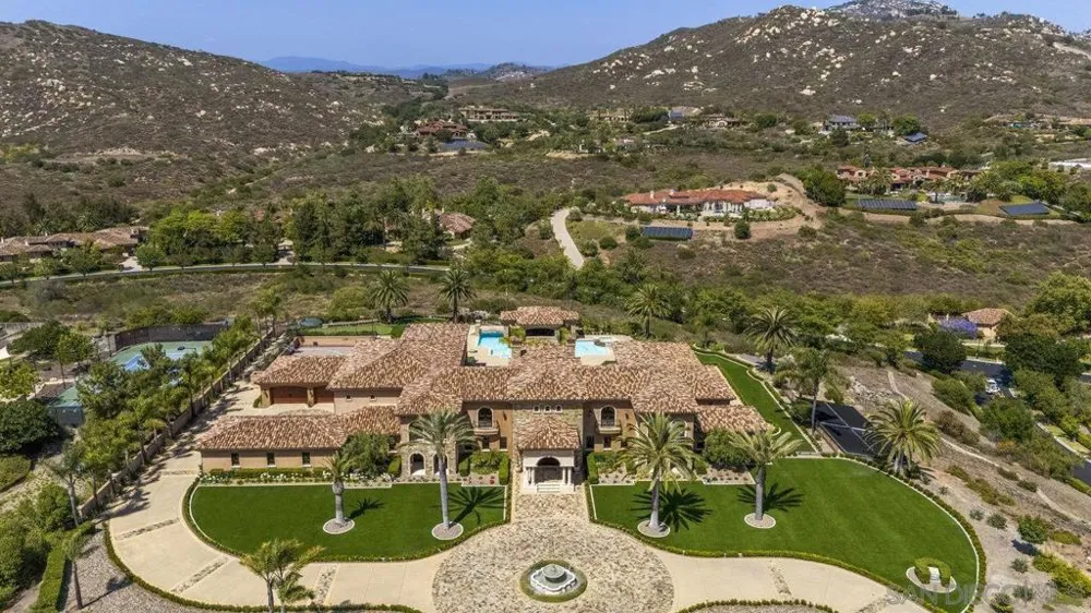 14170 Bryce Pt Poway, CA 92064