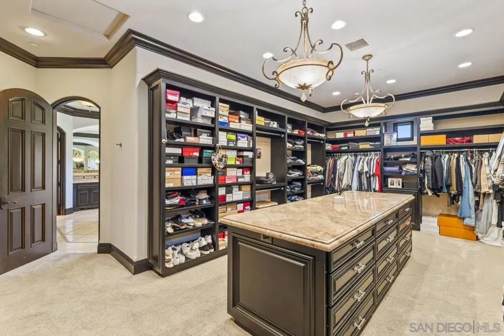 14170 Bryce Pt Poway, CA 92064
