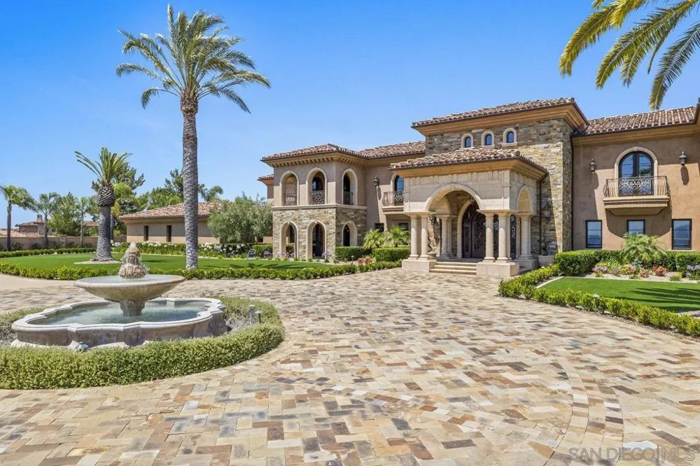 14170 Bryce Pt Poway, CA 92064