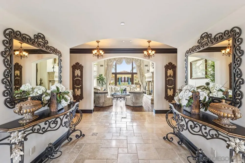 14170 Bryce Pt Poway, CA 92064