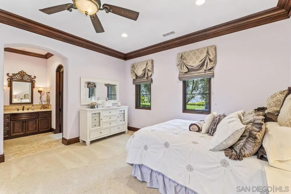 14170 Bryce Pt Poway, CA 92064