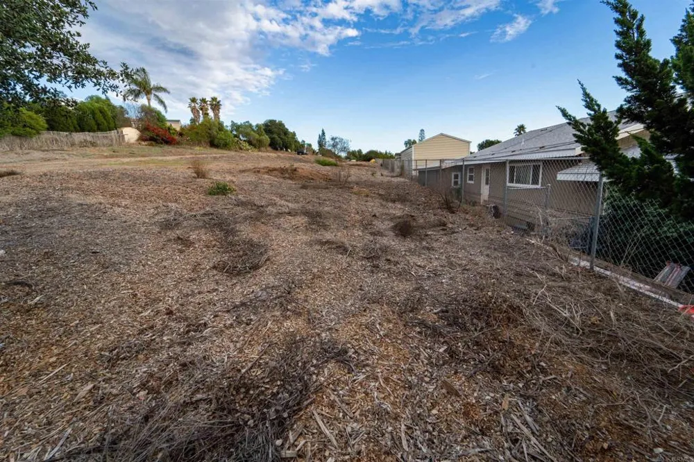 291 Osborne Street Vista, CA 92084