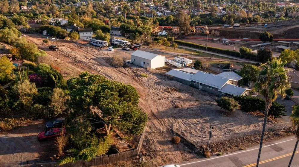 291 Osborne Street Vista, CA 92084