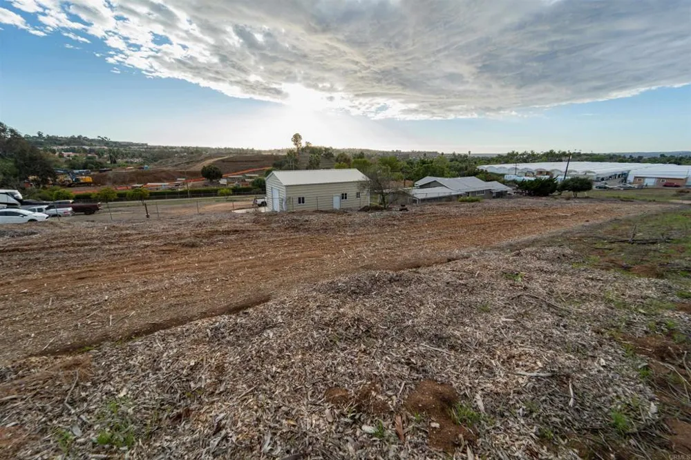 291 Osborne Street Vista, CA 92084