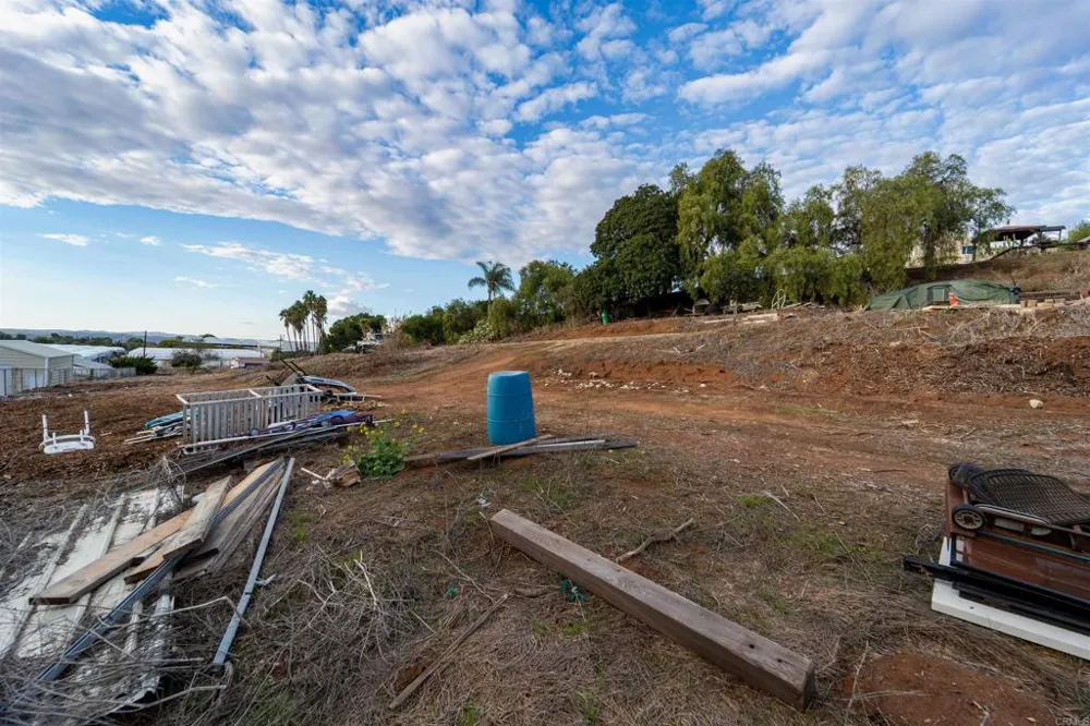 291 Osborne Street Vista, CA 92084