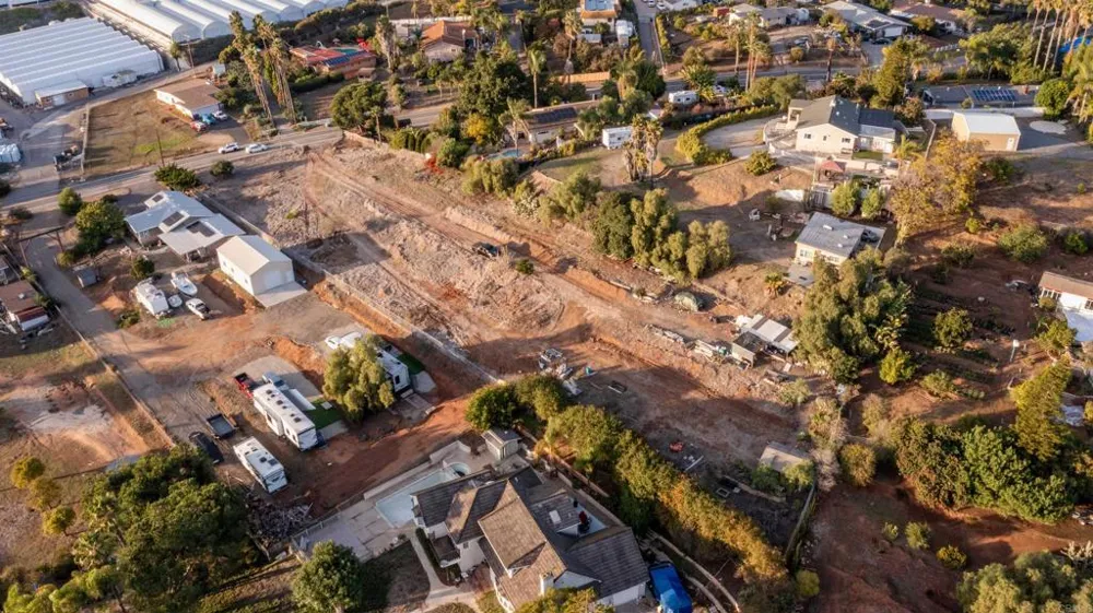 291 Osborne Street Vista, CA 92084