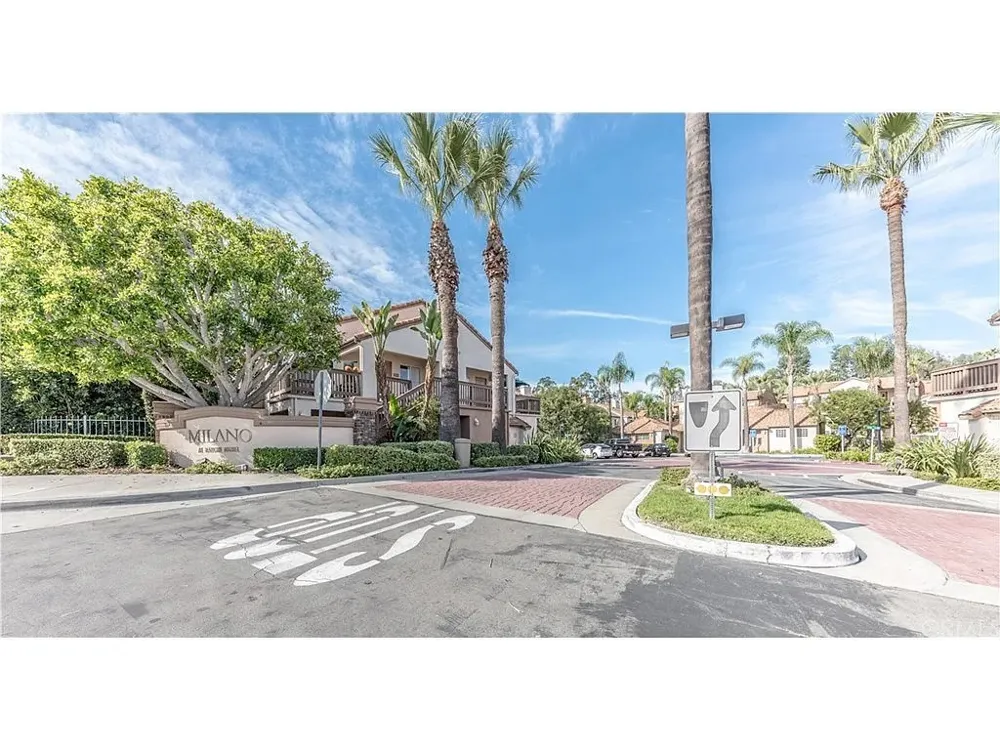25262 San Michele Laguna Niguel, CA 92677
