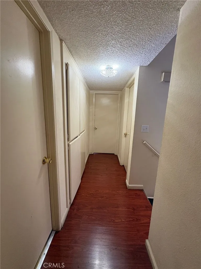 6100 Arbutus Avenue #42 Huntington Park, CA 90255