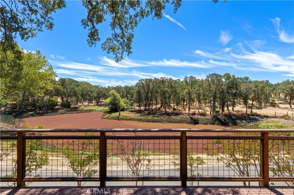 608 Dixon Drive Lakeport, CA 95453