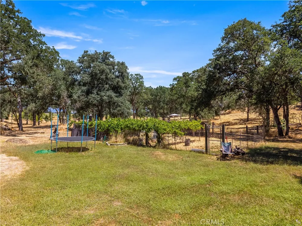 608 Dixon Drive Lakeport, CA 95453