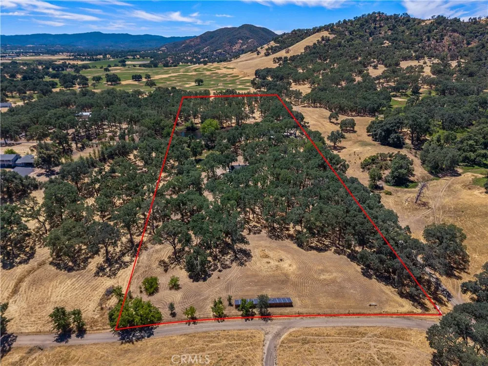 608 Dixon Drive Lakeport, CA 95453