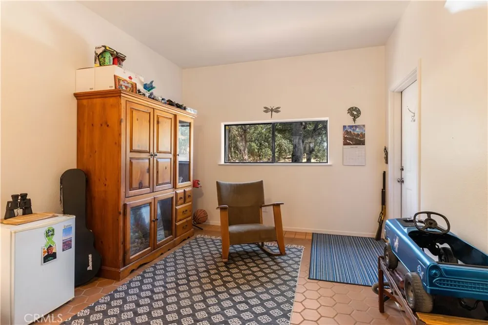 608 Dixon Drive Lakeport, CA 95453