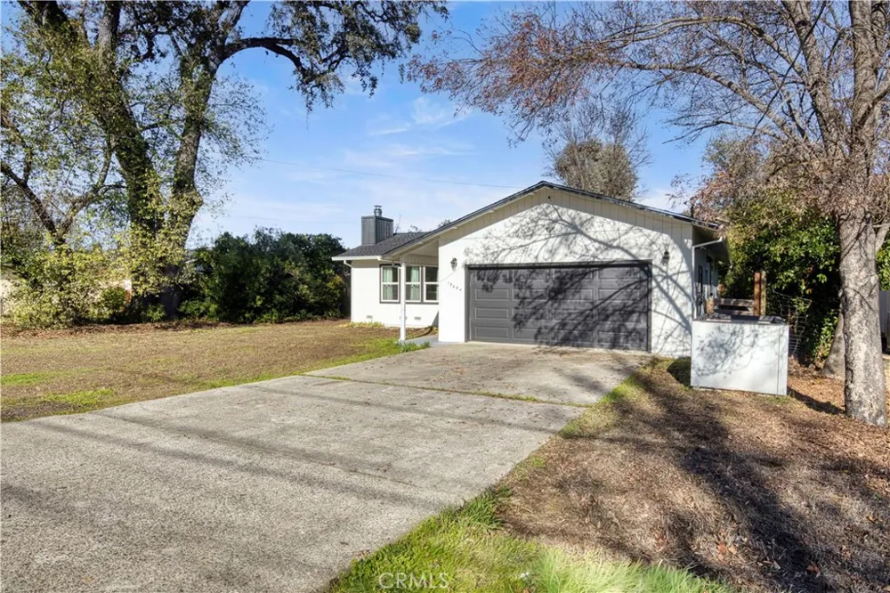 19894 Mountain Meadows South Hidden Valley Lake, CA 95467