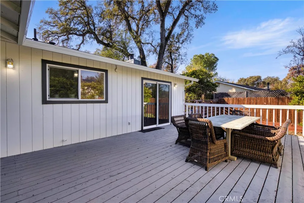 19894 Mountain Meadows South Hidden Valley Lake, CA 95467