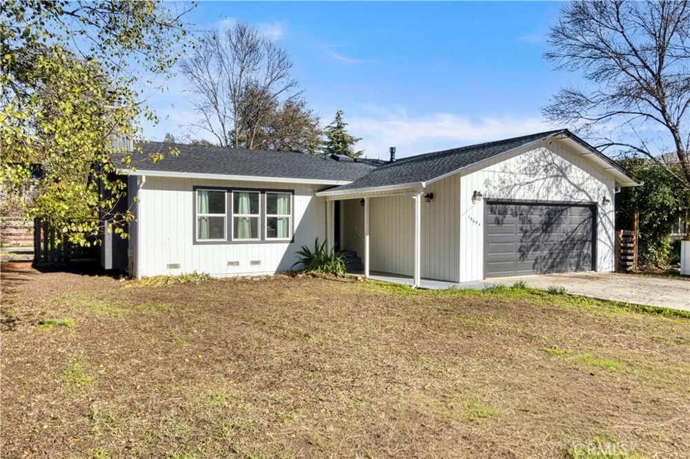 19894 Mountain Meadows South Hidden Valley Lake, CA 95467