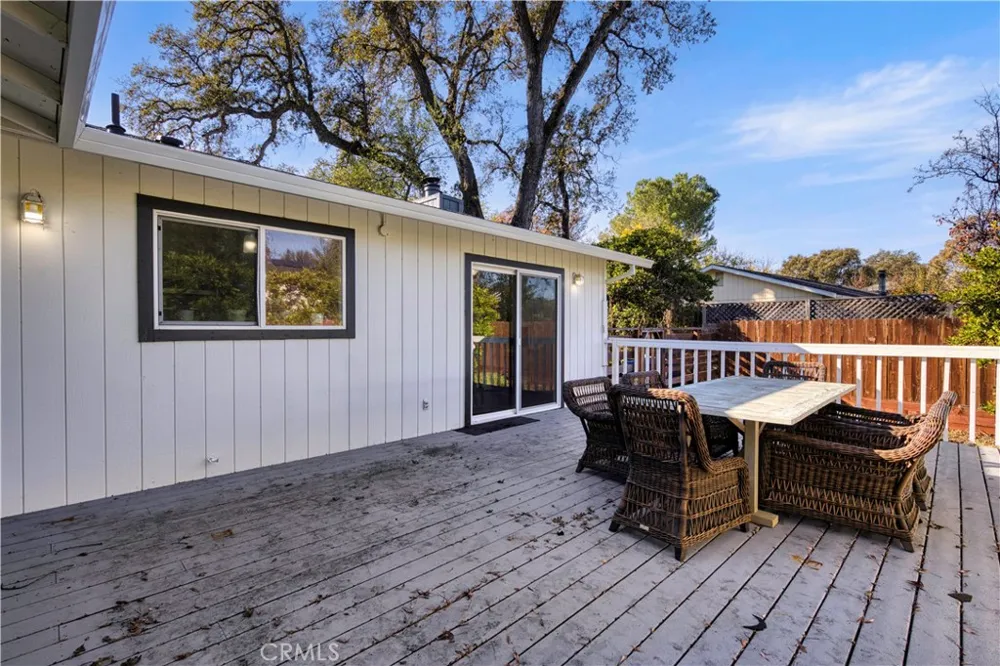 19894 Mountain Meadows South Hidden Valley Lake, CA 95467