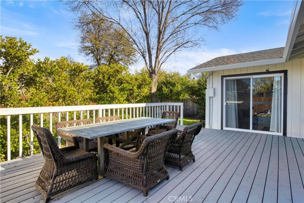 19894 Mountain Meadows South Hidden Valley Lake, CA 95467