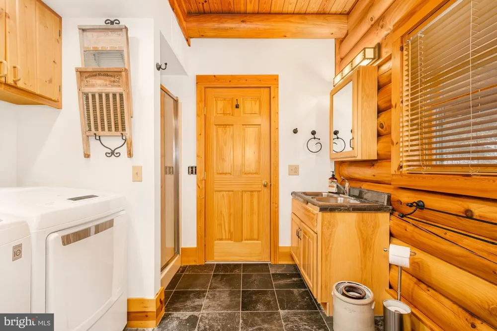 17051 LAUREL RUN ROAD SW Barton, MD 21521