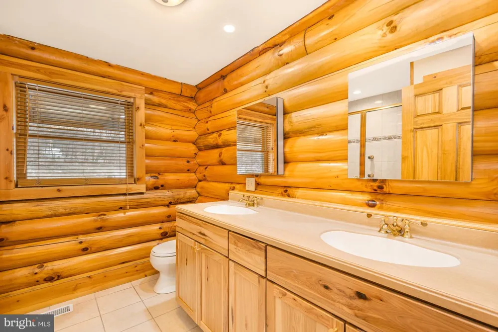 17051 LAUREL RUN ROAD SW Barton, MD 21521