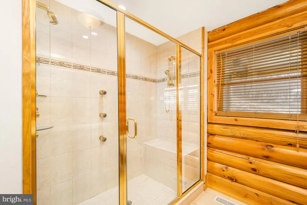17051 LAUREL RUN ROAD SW Barton, MD 21521