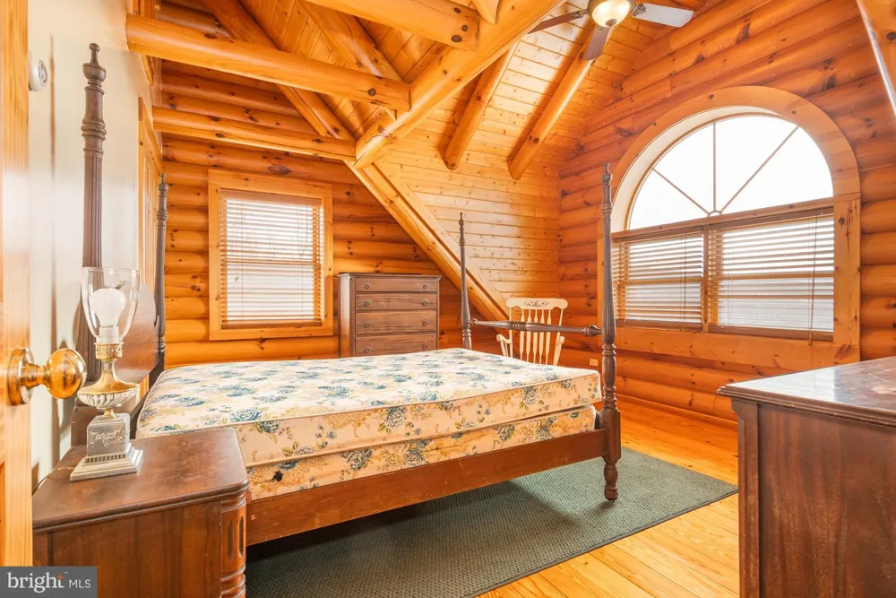 17051 LAUREL RUN ROAD SW Barton, MD 21521
