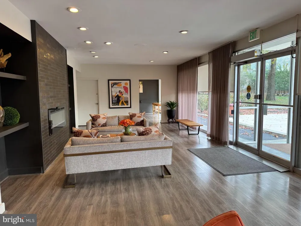 11 SLADE AVENUE #715 Baltimore, MD 21208
