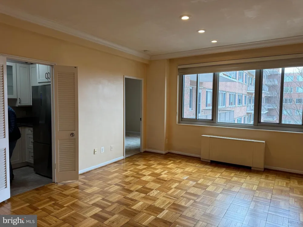 11 SLADE AVENUE #715 Baltimore, MD 21208