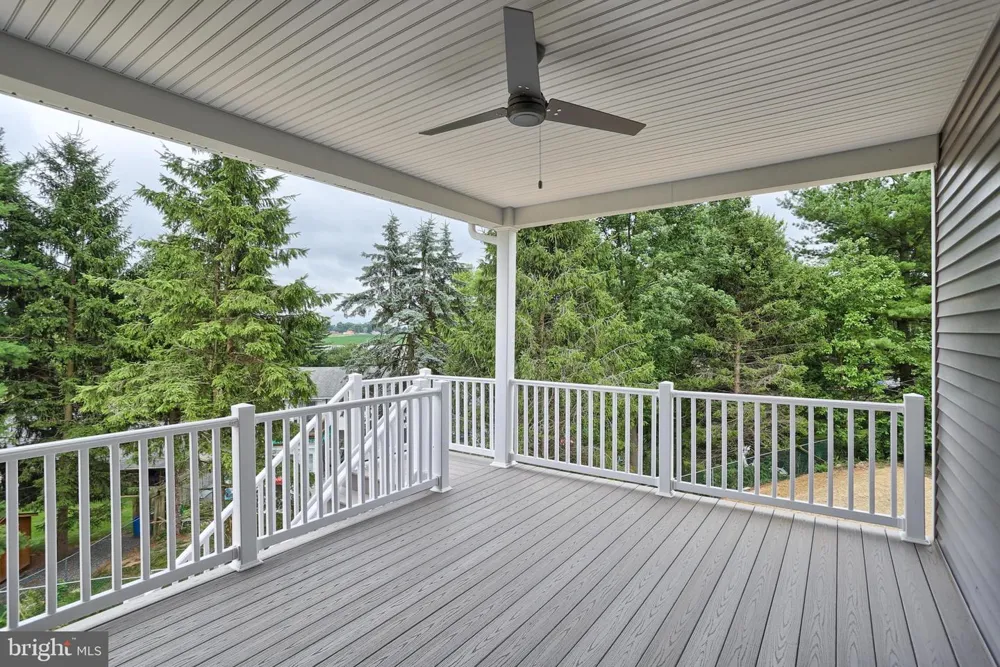 111 STARLIGHT LANE Lebanon, PA 17046