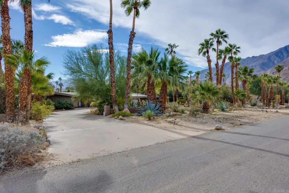 255 Montezuma Road Borrego Springs, CA 92004
