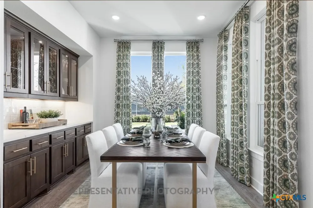 1606 Crimson Sunset Drive Georgetown, TX 78628