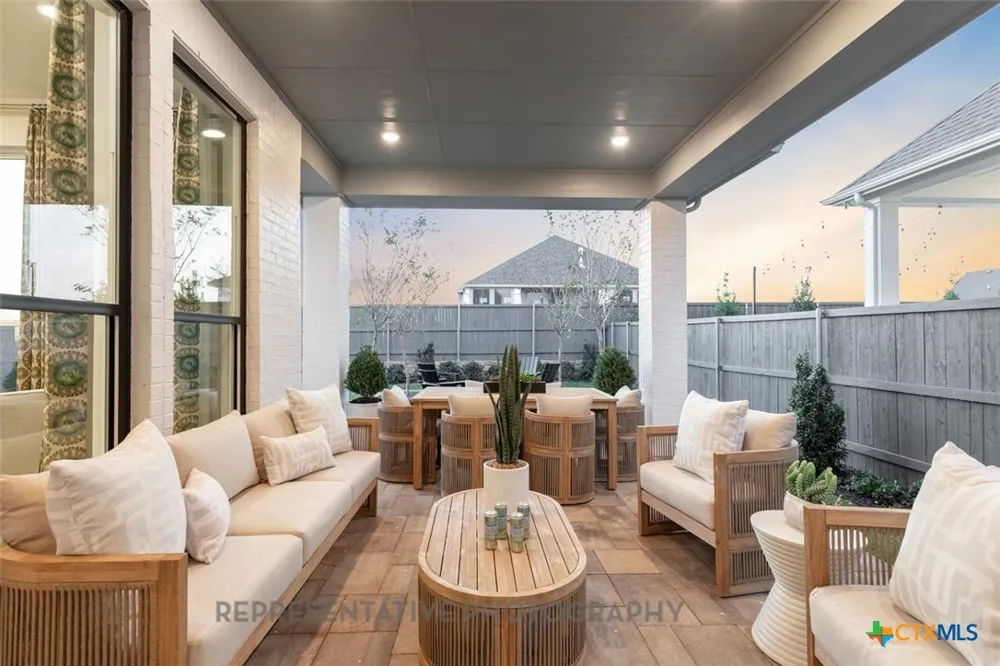 1606 Crimson Sunset Drive Georgetown, TX 78628
