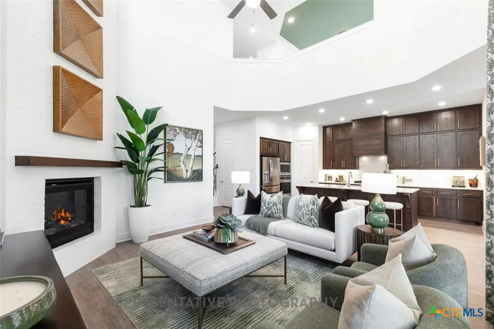 1606 Crimson Sunset Drive Georgetown, TX 78628