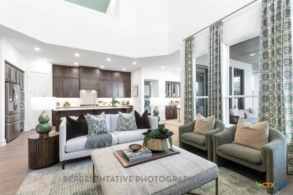 1606 Crimson Sunset Drive Georgetown, TX 78628