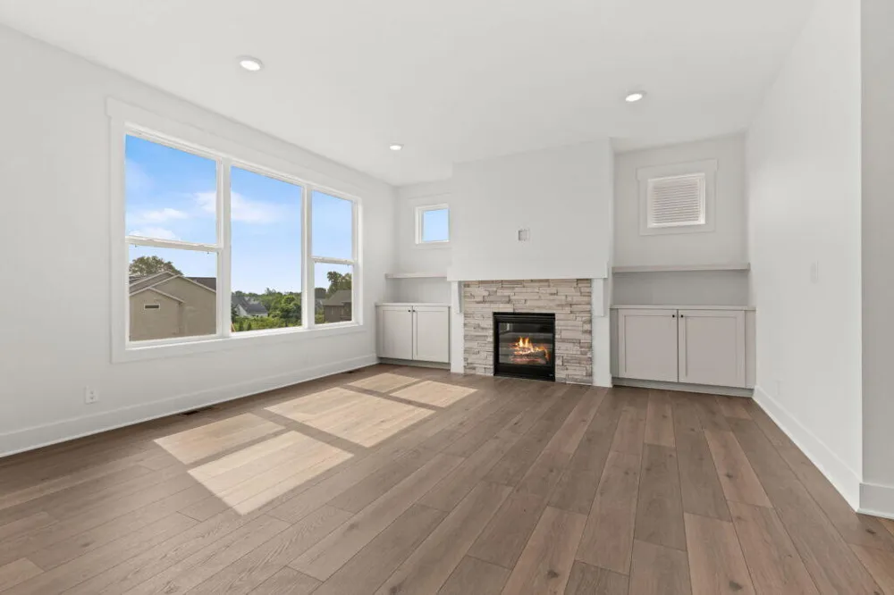8288 Eagle Peak Drive Jenison, MI 49428