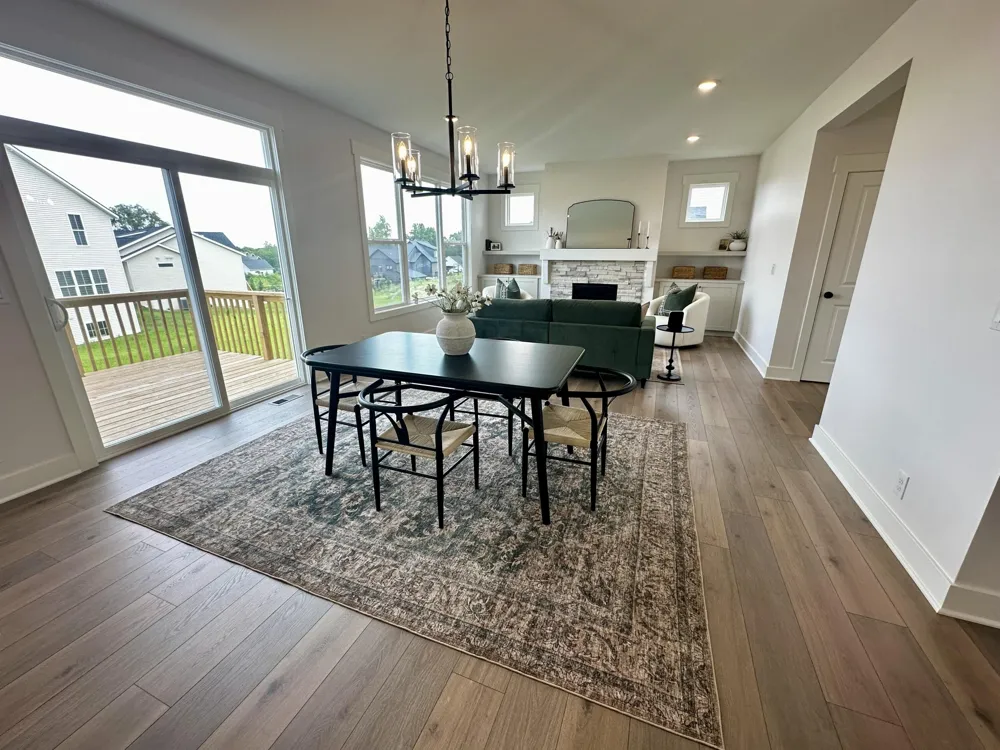 8288 Eagle Peak Drive Jenison, MI 49428