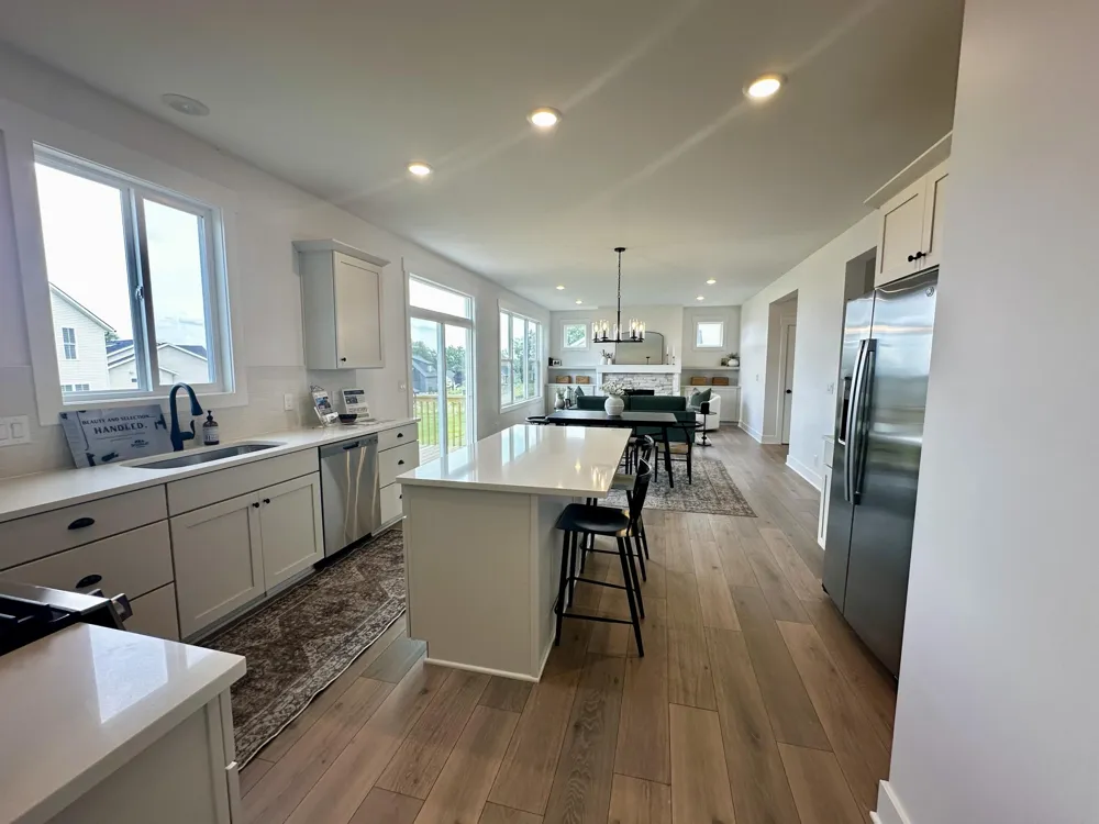 8288 Eagle Peak Drive Jenison, MI 49428