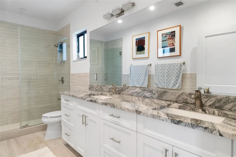 669 Colson Dr Key Largo, FL 33037