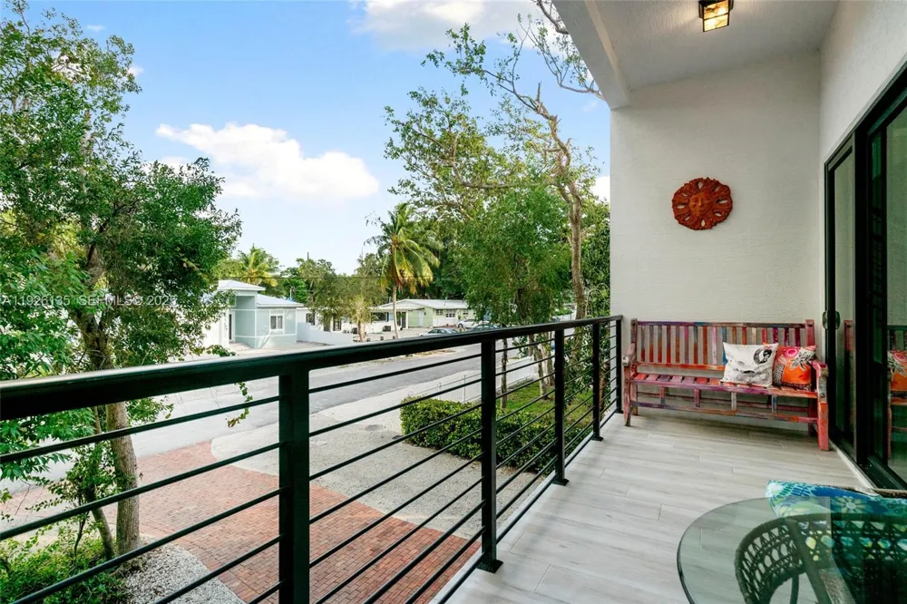 669 Colson Dr Key Largo, FL 33037