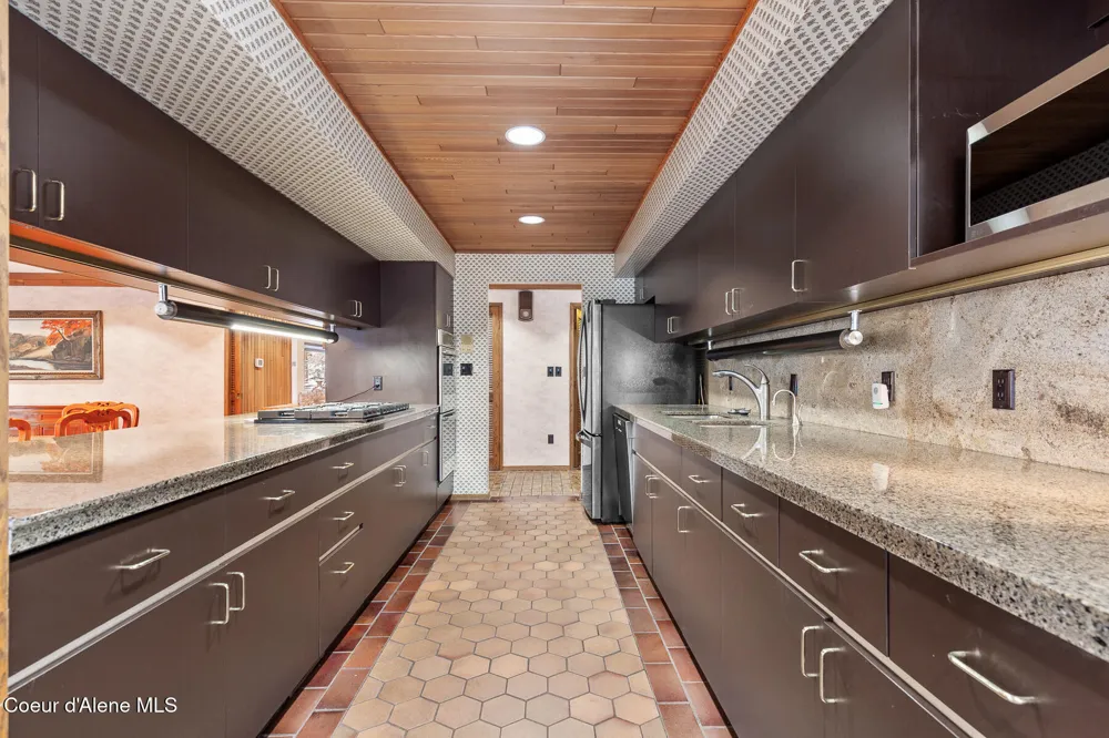 21160 CIRCLE ROAD Rathdrum, ID 83858