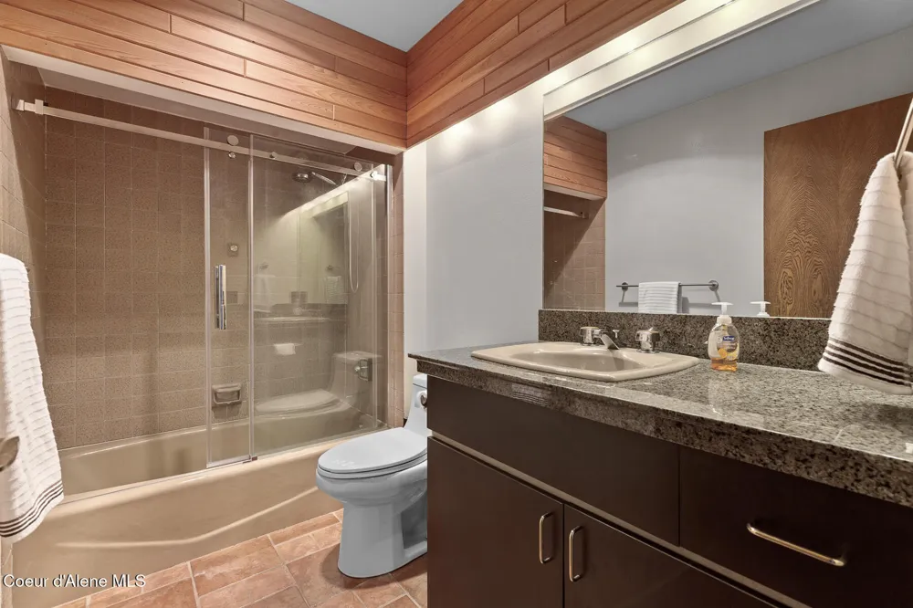 21160 CIRCLE ROAD Rathdrum, ID 83858